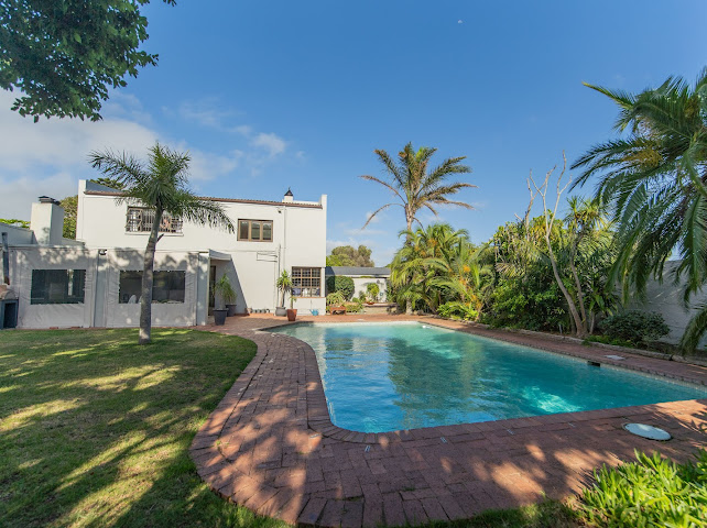 5 Bedroom Property for Sale in Summerstrand Eastern Cape